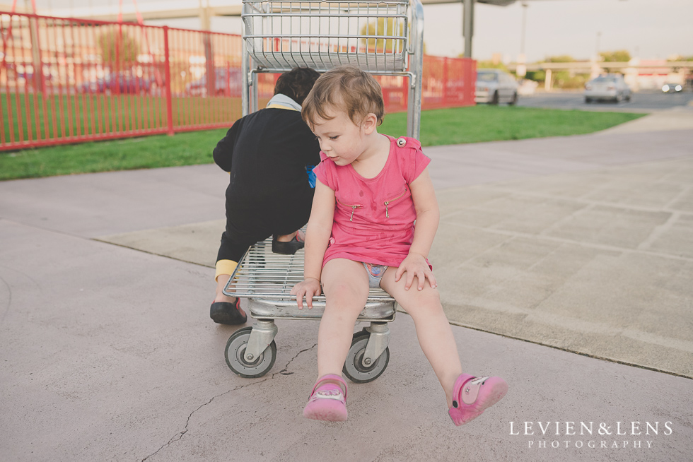 Family fun with kids - personal lifestyle moments {Auckland-Hamilton-Tauranga wedding photographer}