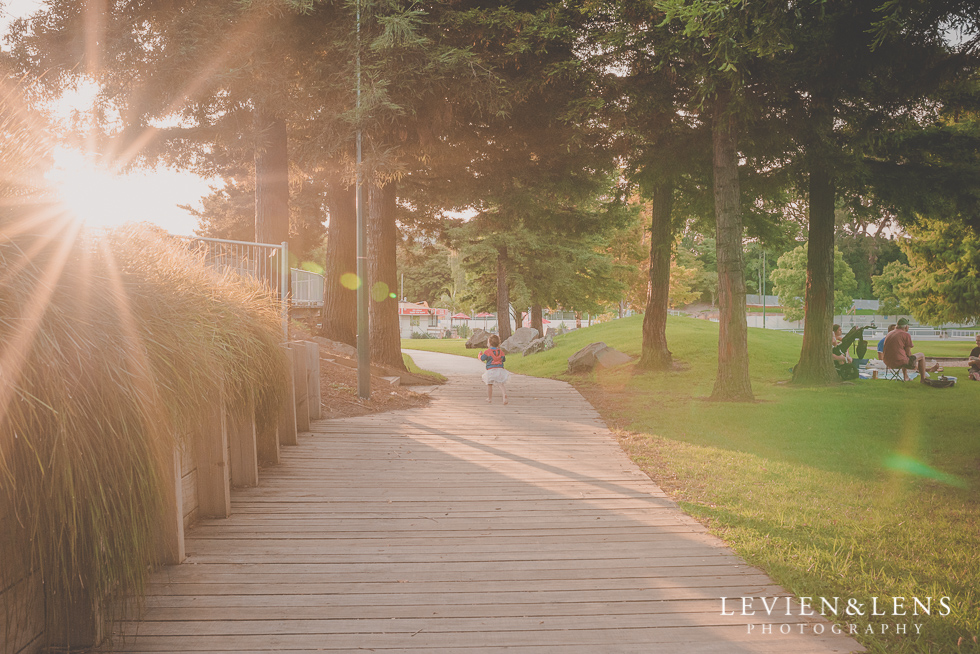 light {Auckland-Hamilton-Tauranga wedding photographer}