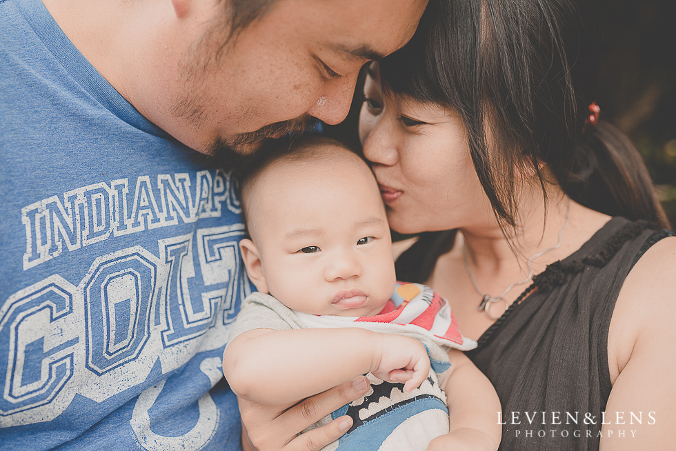 family{Hamilton family-kids-newborn lifestyle photographer}