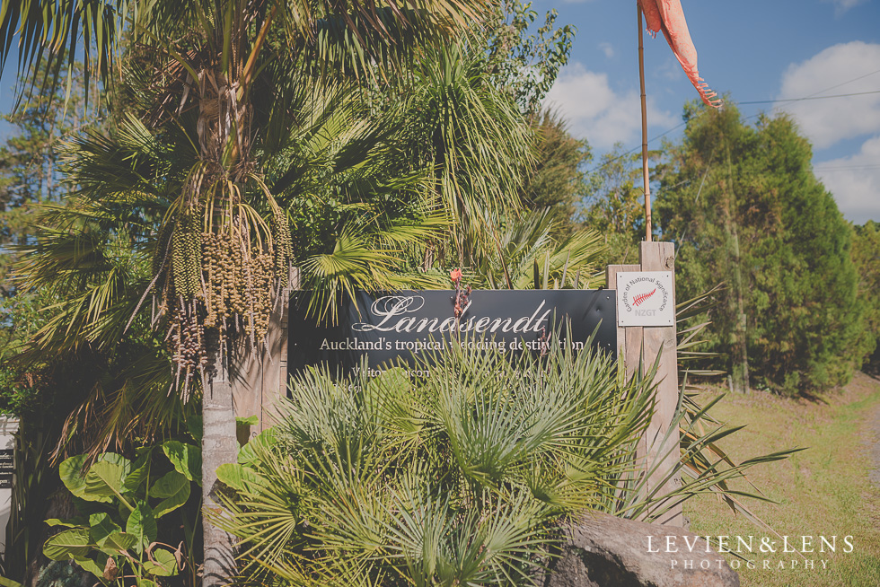 Landscendt Tropical Garden {Auckland lifestyle wedding photographer}