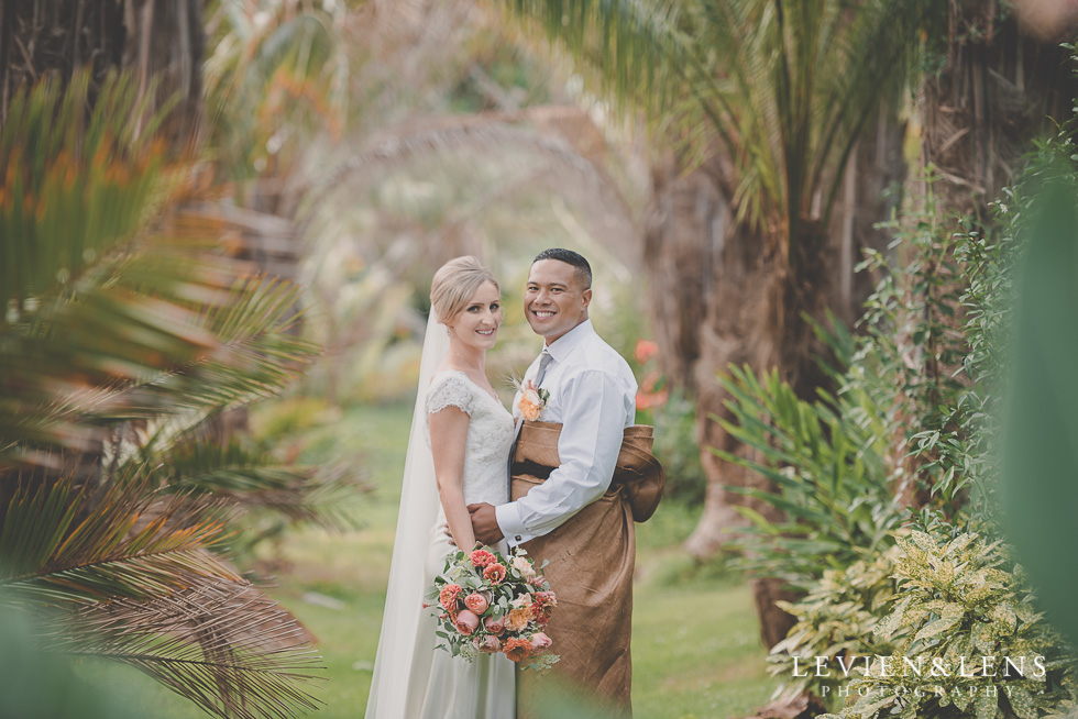 bride and groom intimate session Landscendt Tropical Garden {Auckland lifestyle wedding photographer}