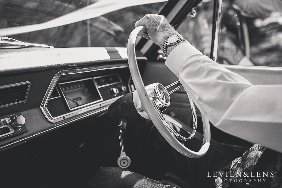 retro car {Northland-Auckland-Waikato wedding photographer}