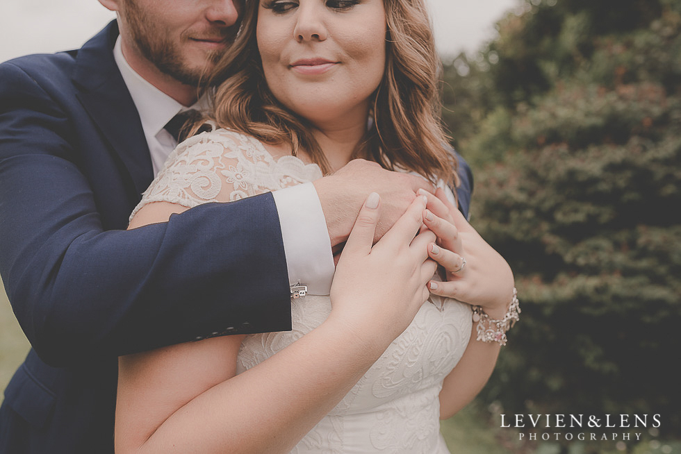 bride and groom intimate moments {Northland-Auckland-Waikato wedding photographer}