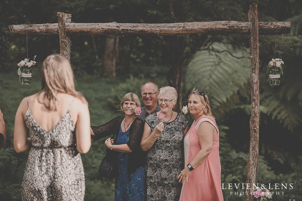 guests {Auckland-Hamilton-Tauranga wedding photographer}