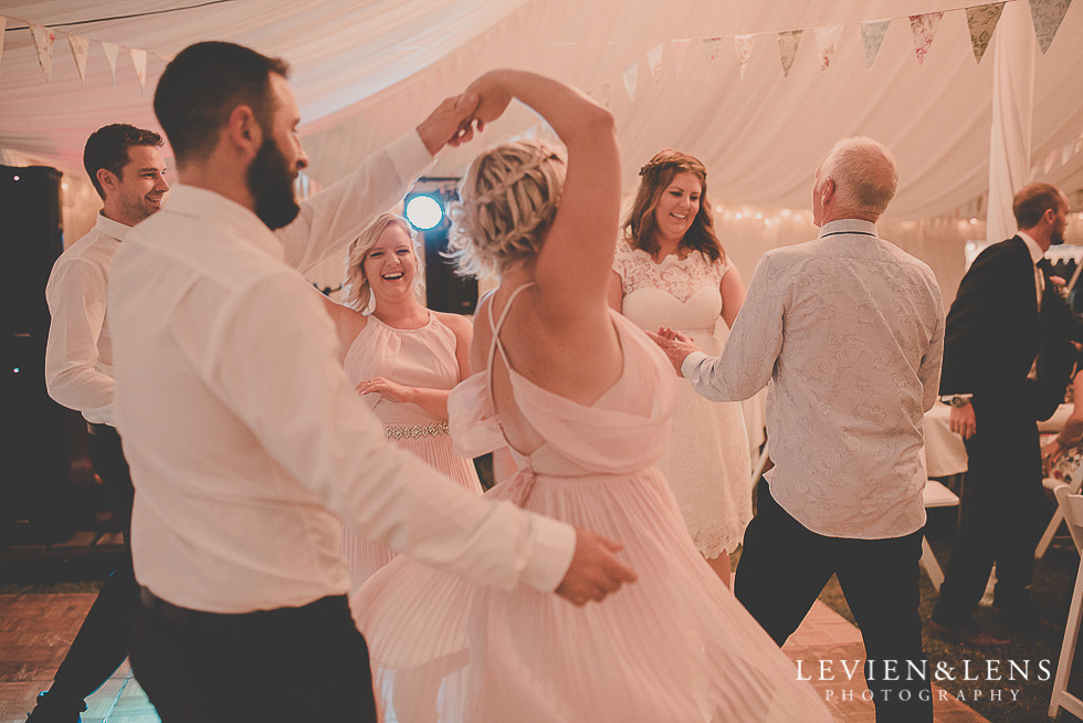 guests dancing reception {Auckland-Hamilton-Tauranga wedding photographer}