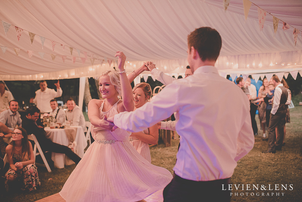 guests dancing reception {Auckland-Hamilton-Tauranga wedding photographer}