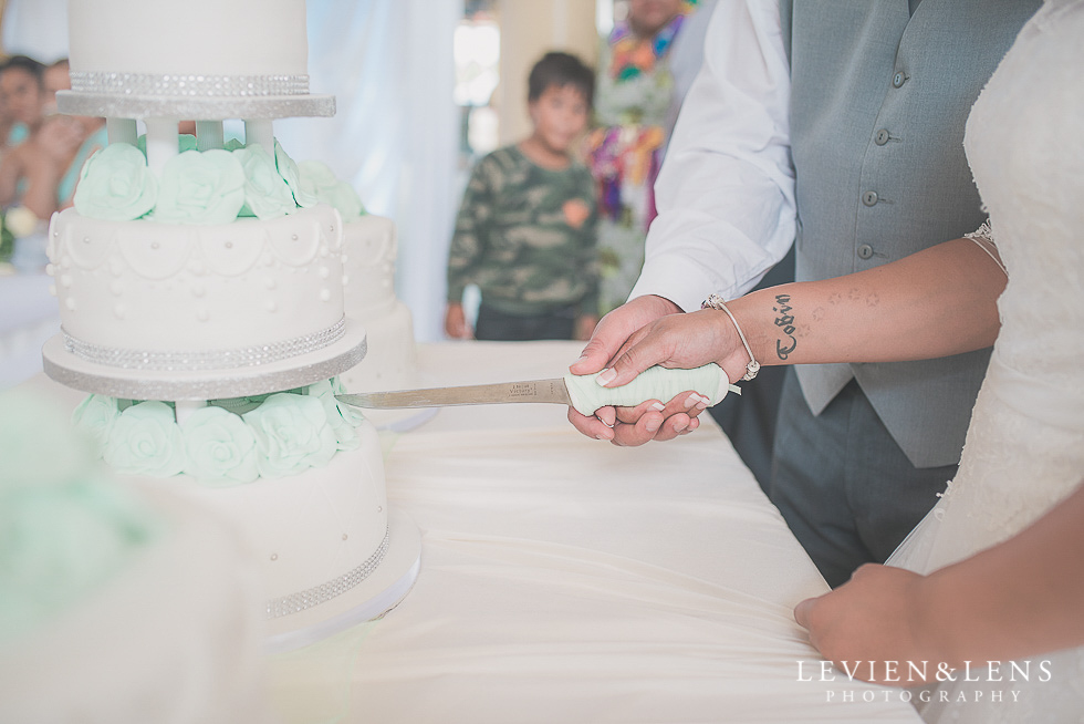 cake cutting reception {Auckland NZ lifestyle wedding-engagement photographer} Malaeola community centre