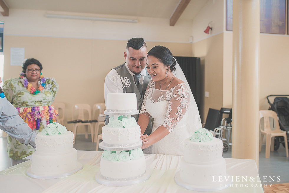 cake cutting reception {Auckland NZ lifestyle wedding-engagement photographer} Malaeola community centre