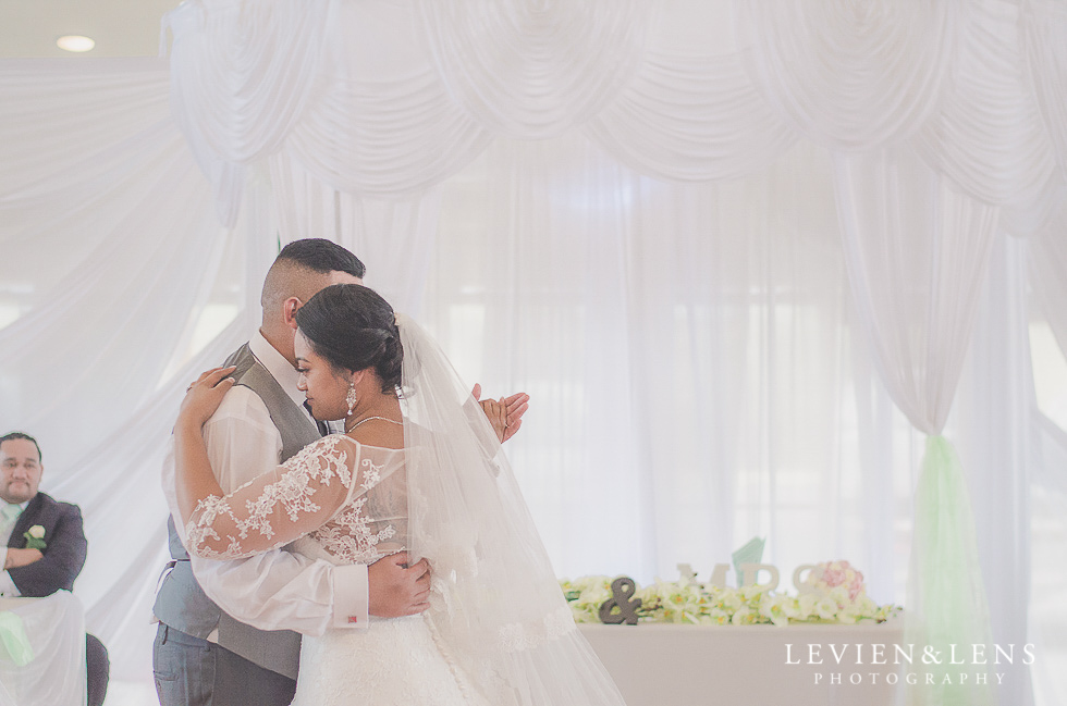 first dance reception {Auckland NZ lifestyle wedding-engagement photographer} Malaeola community centre