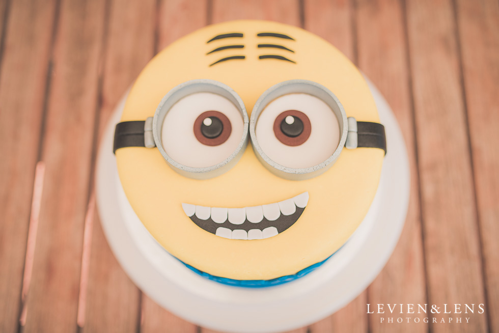 birthday cake Butterfly Creek Minions birthday party {Auckland NZ event photographer} Nazar 1 year old