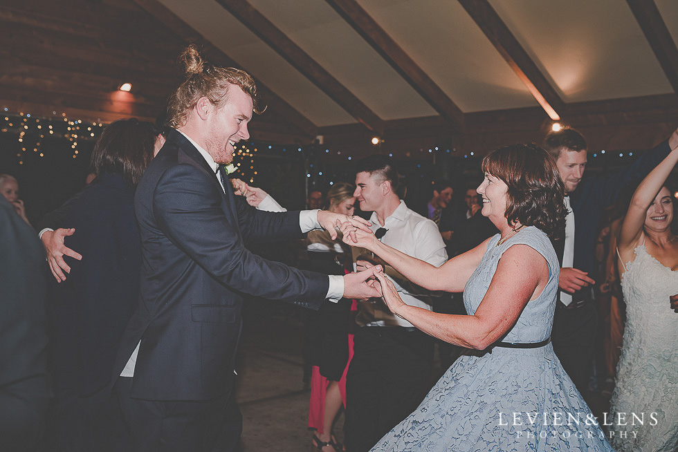 groom with mum dance St Margarets Cafe - Karaka {Auckland lifestyle wedding photographer}