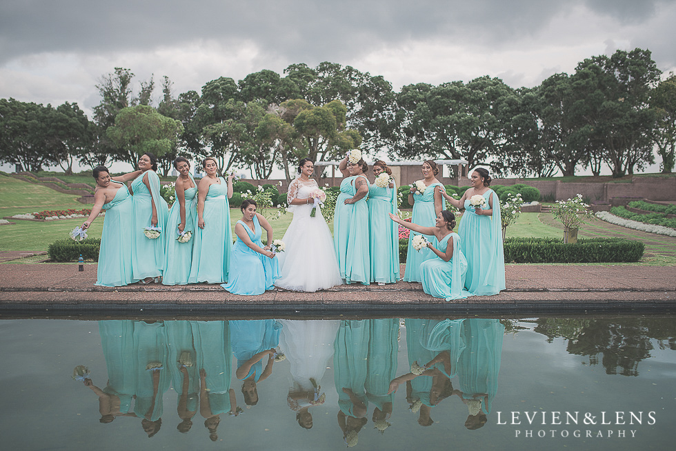 bride with bridesmaids - best wedding photos {Auckland New Zealand couples photographer}