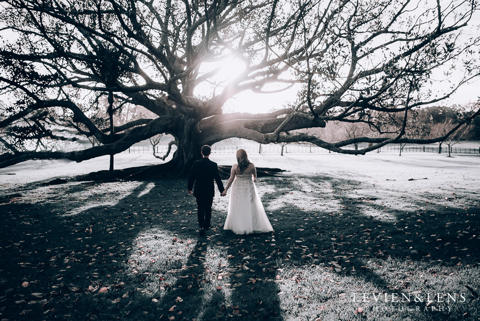 Cornwall park bride and groom photo session - winter wedding {Auckland NZ lifestyle weddings photographers}