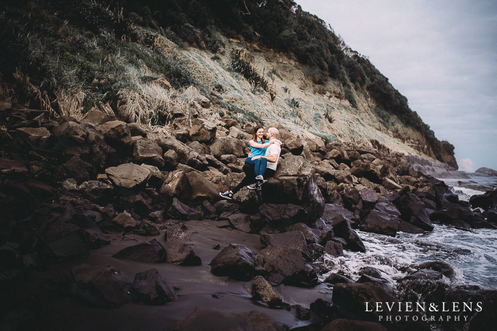 Muriwai beach couples photo shoot {Auckland wedding - engagement photographer}