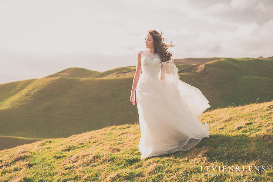 bridal portrait {Auckland wedding photographer} Castaways