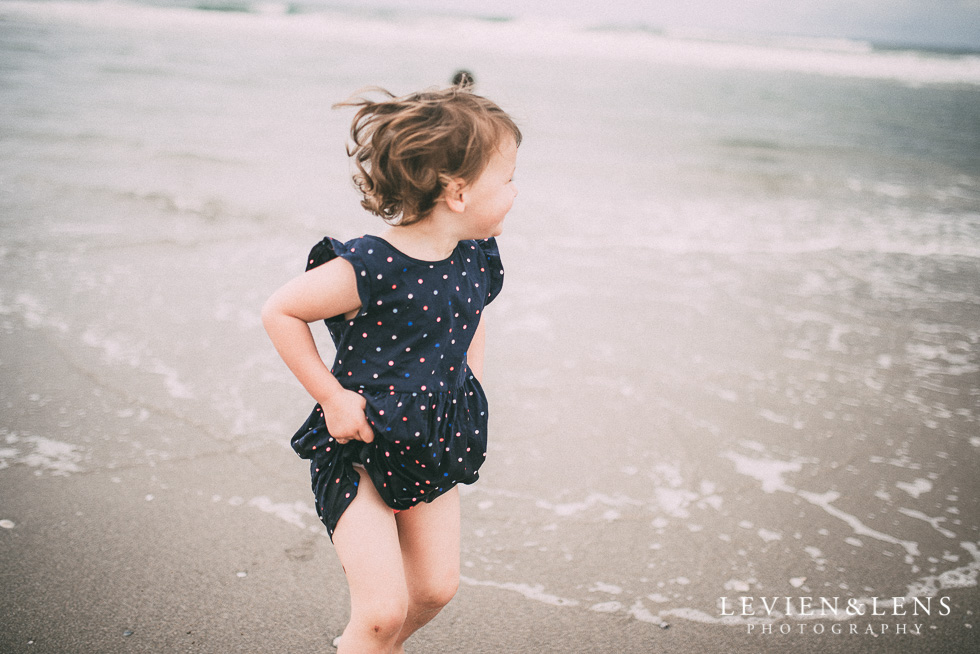 running in the waves - One little day in Tauranga - personal everyday moments {Hamilton NZ wedding photographer} 365 Project