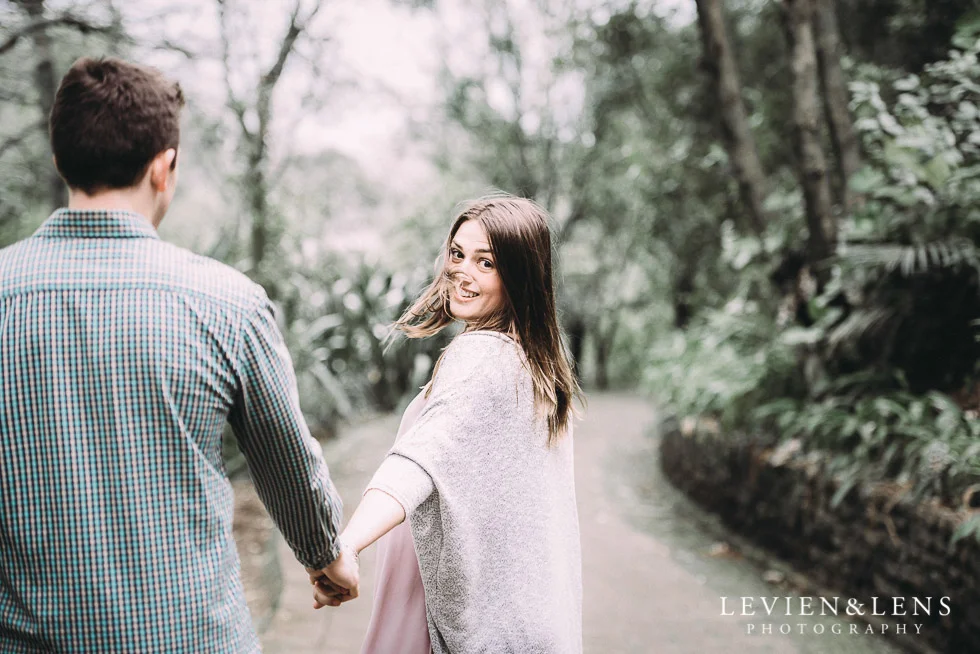 Hamilton Gardens engagement photo shoot {New Zealand wedding - couple photographer}