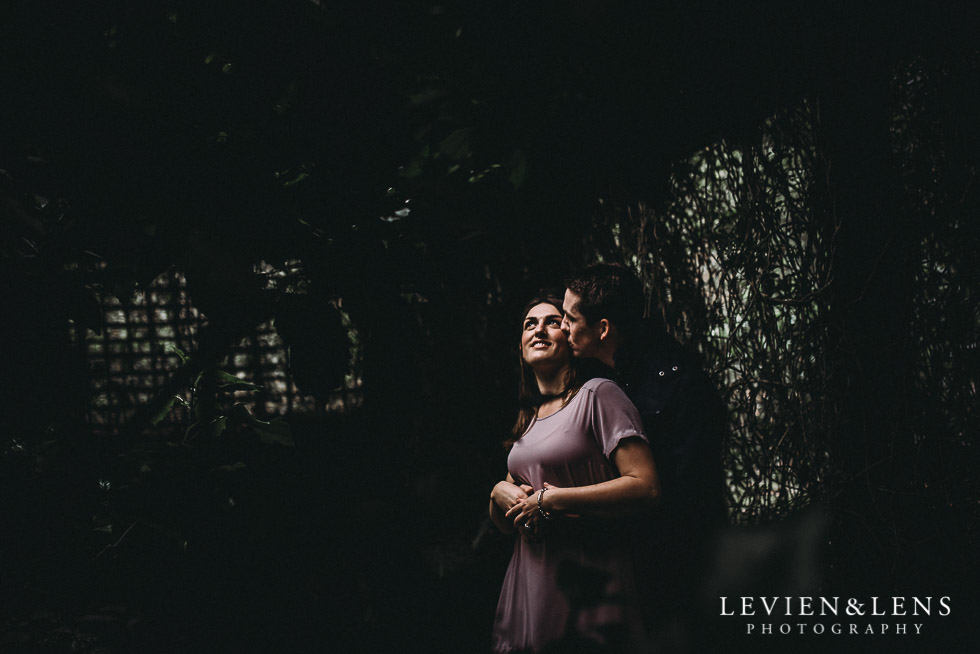 light - Hamilton Gardens engagement photo shoot {New Zealand wedding - couple photographer}