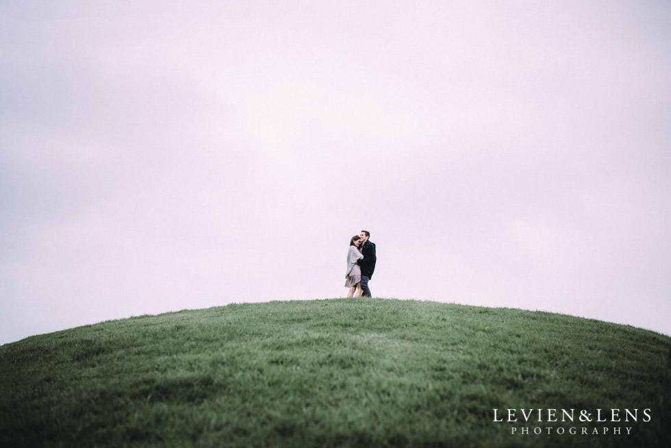 couple on the top go hill - Hamilton Gardens {New Zealand wedding-engagement photographer}