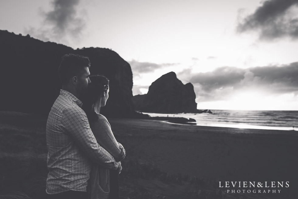 BW before sunset - Piha Beach couples photo shoot {Auckland wedding-engagement photographer NZ}