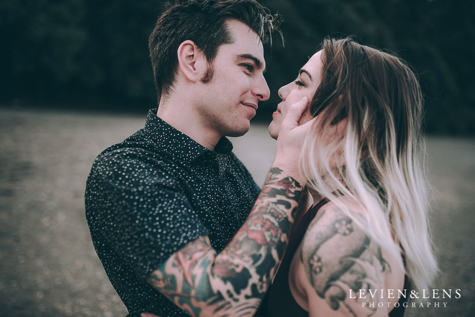 Engagement - couples photo shoot {Auckland wedding photographer}