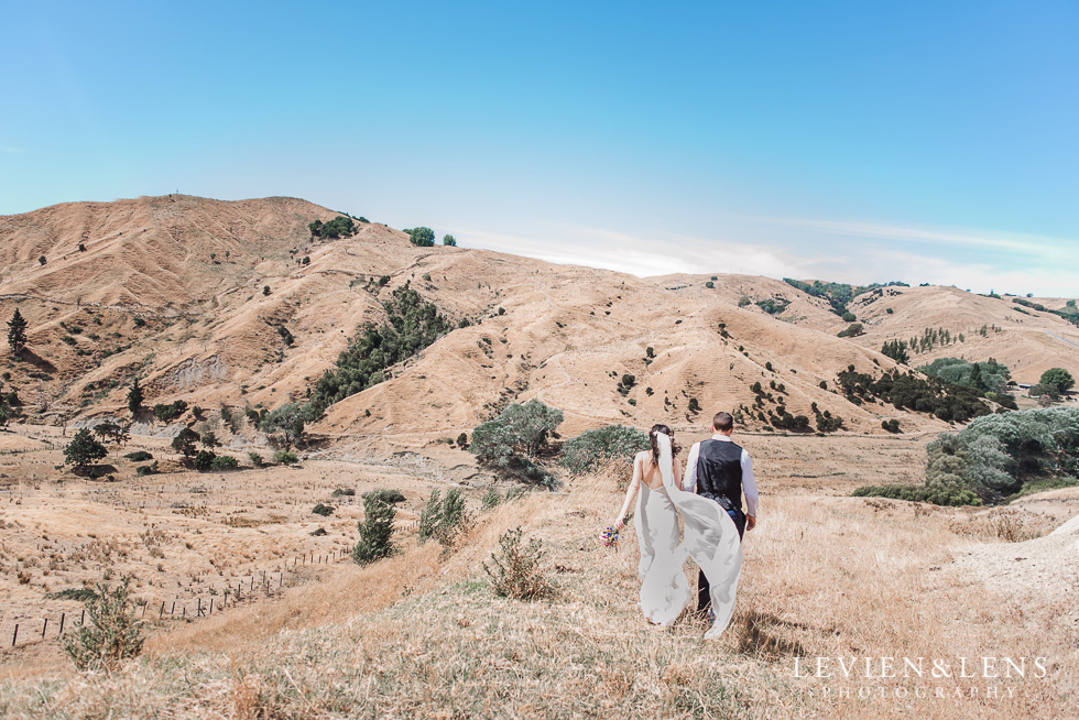 DIY farm wedding {Auckland - Hamilton - Tauranga New Zealand destination weddings photographer}