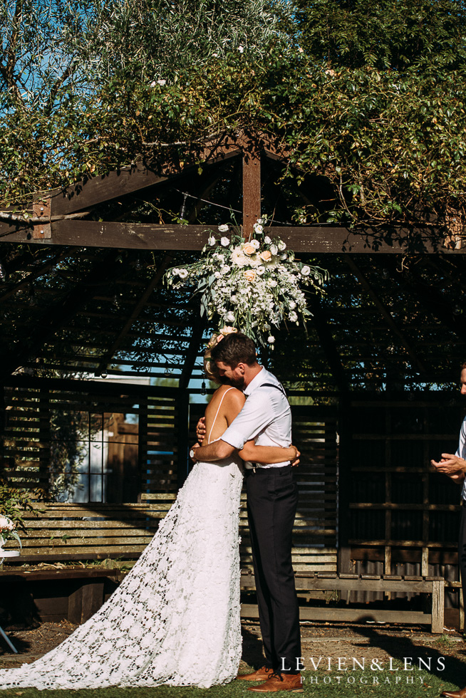 Sawmill brewery cafe {Leigh, Northland} New Zealand destination wedding photographers