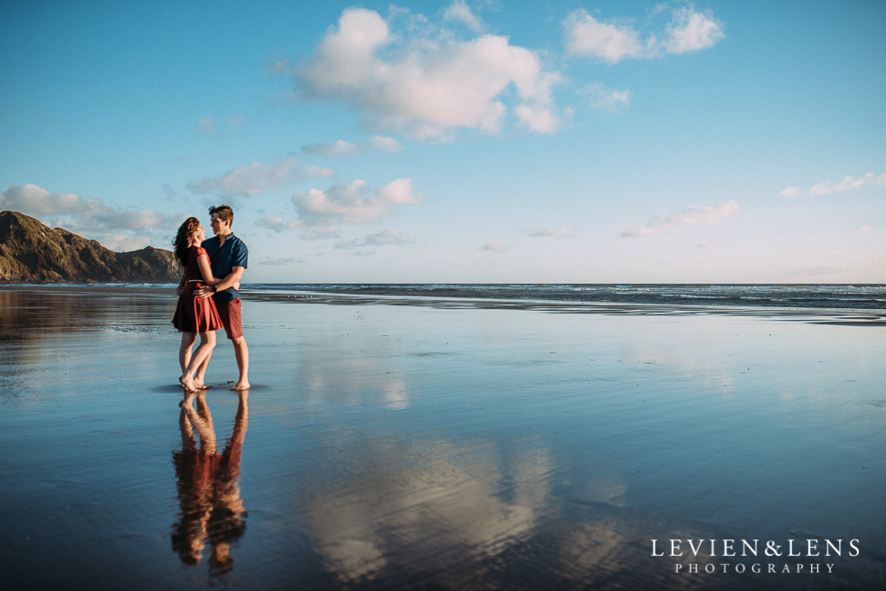 Bethells Beach engagement-couples photo shoot {Auckland wedding photographer}