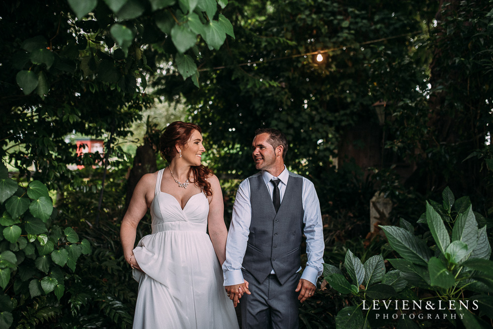 Roselvale - Hamilton Gardens wedding {Waikato weddings photographers}