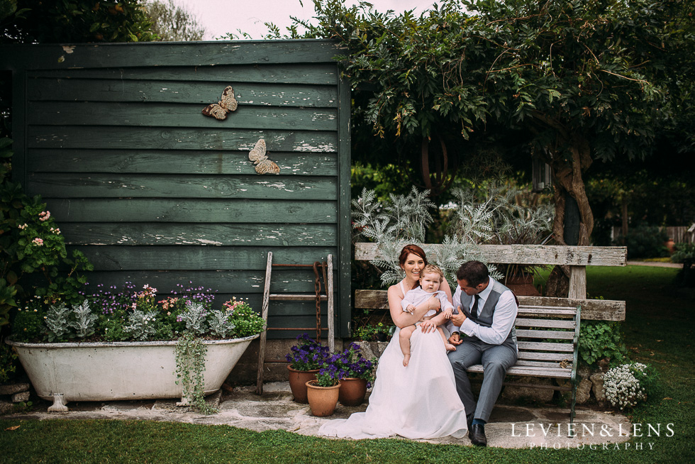 Roselvale - Hamilton Gardens wedding {Waikato weddings photographers}