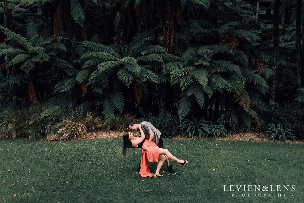 Hamilton pre-wedding engagement session - Parana Park {Waikato wedding photographer}