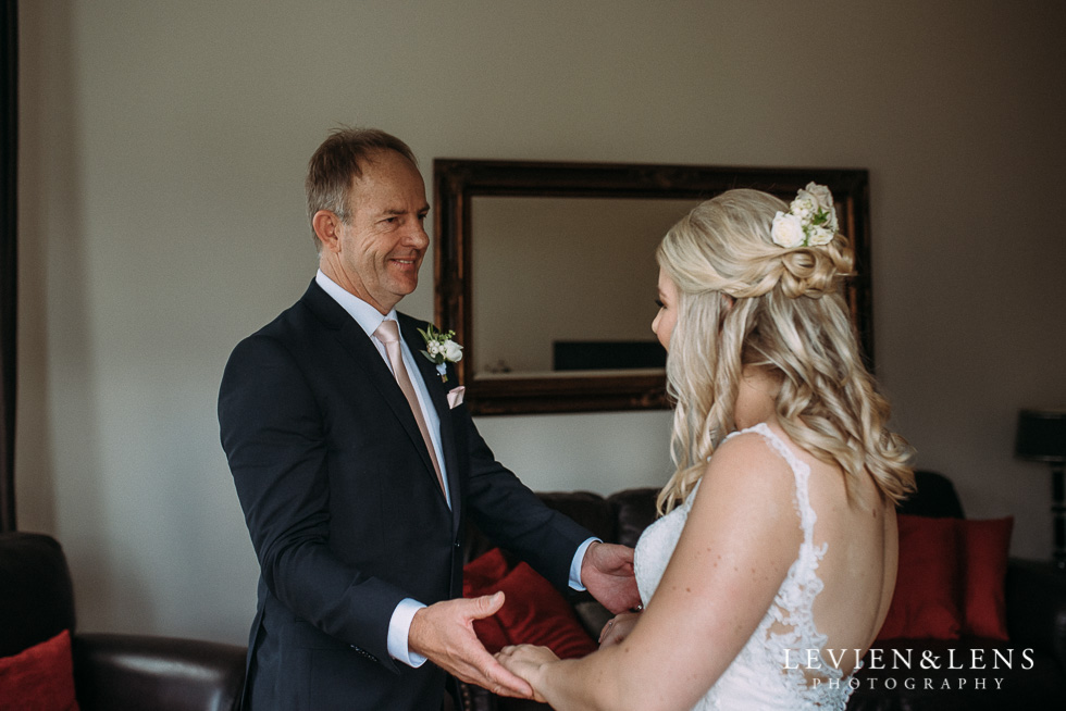 First look with dad {Auckland-Waikato-Bay of Plenty wedding photographer}