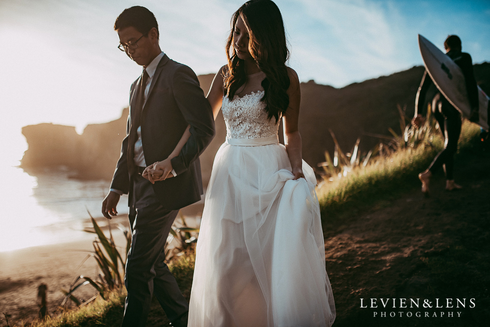 Pre-wedding engagement photo shoot - Muriwai Beach {Auckland wedding photographer}