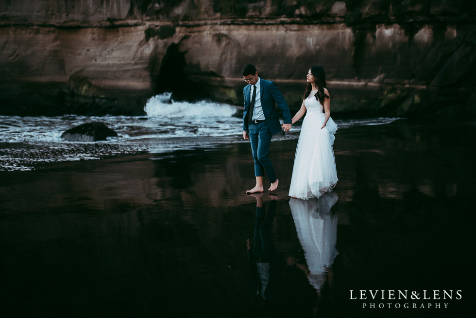 Pre-wedding engagement photo shoot - Muriwai Beach {Auckland wedding photographer}