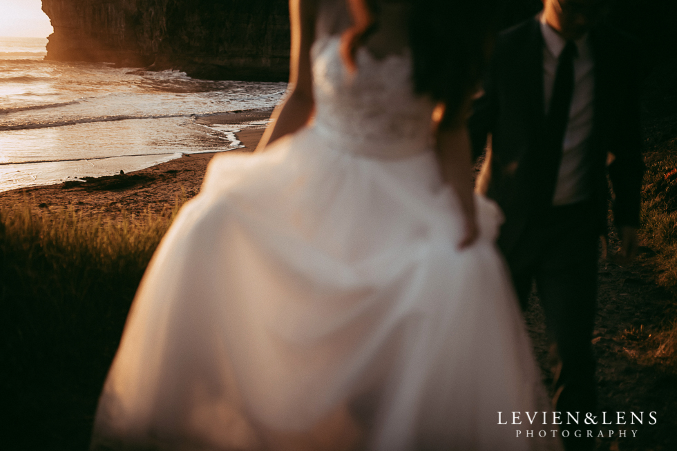 Pre-wedding engagement photo shoot - Muriwai Beach {Auckland wedding photographer}