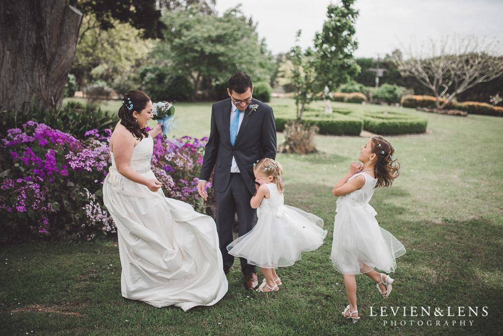 New Zealand candid wedding photographer