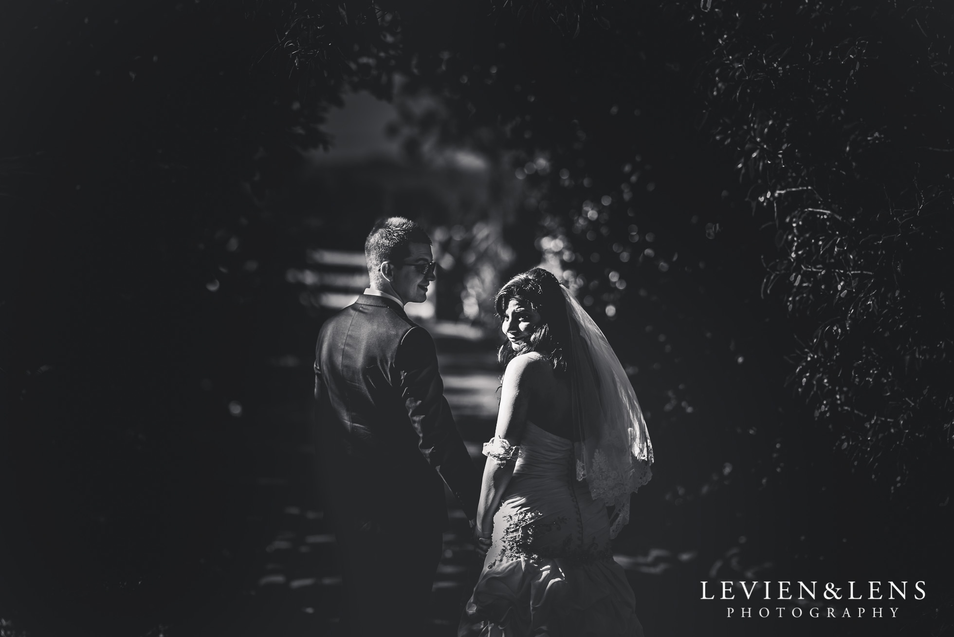 Waitakere Estate wedding {Auckland weddings photographers}