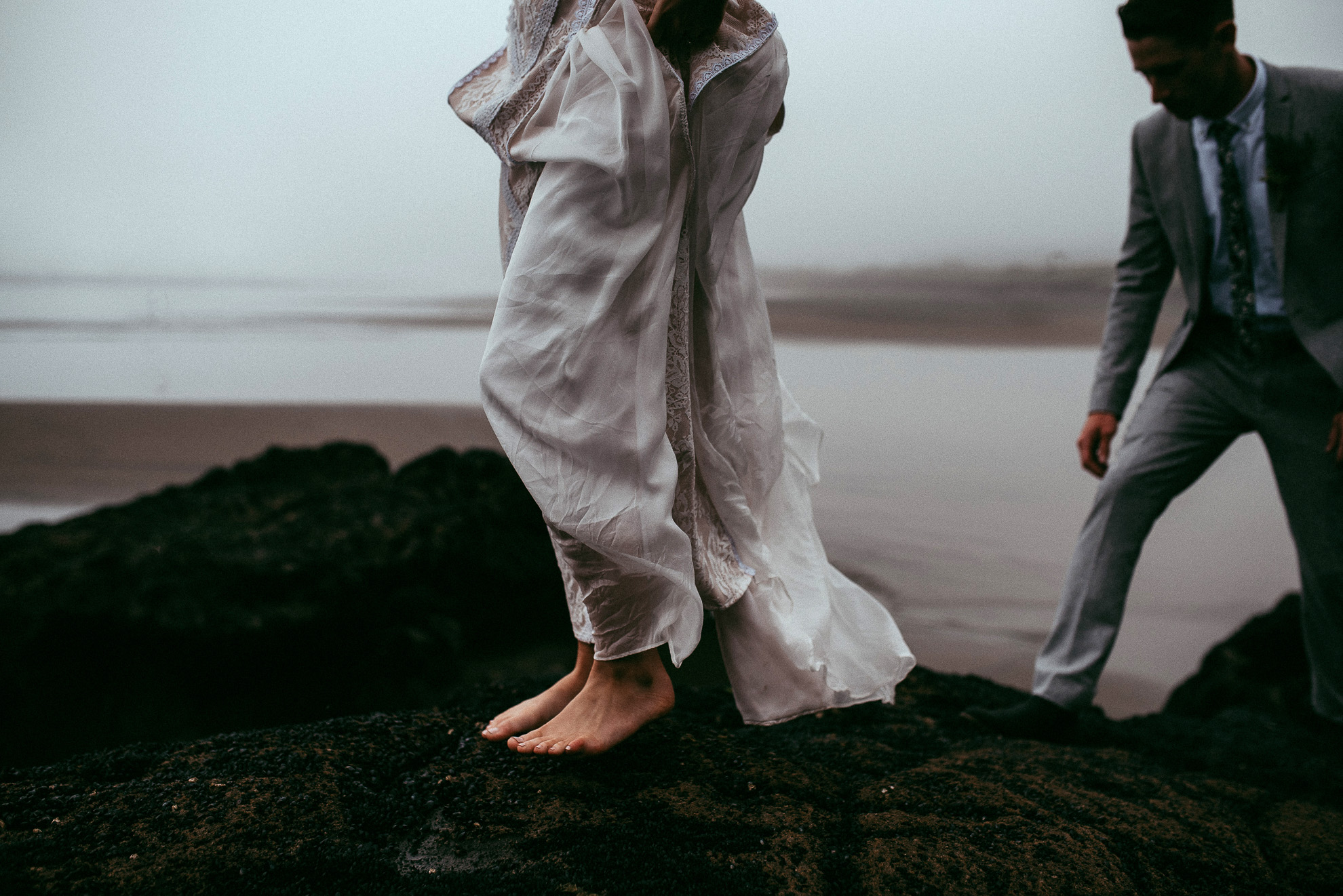 Muriwai Beach {Auckland first great wedding photographers}