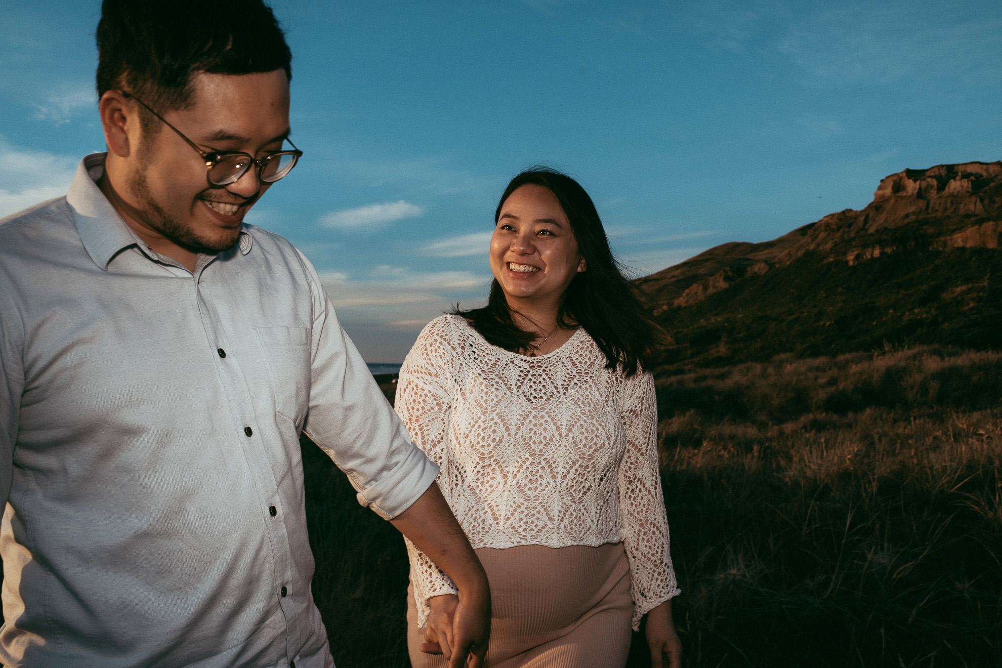 Beach Maternity Sunset Session {Auckland lifestyle photographer}