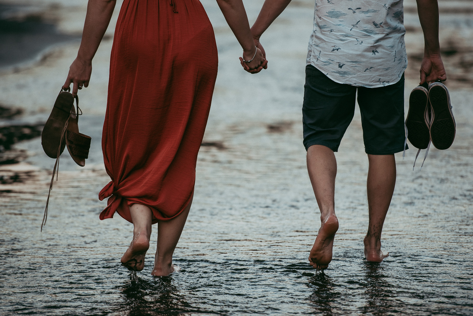 Bethells Lake {West Coast} engagement | pre-wedding photo shoot {Auckland weddings photographers}