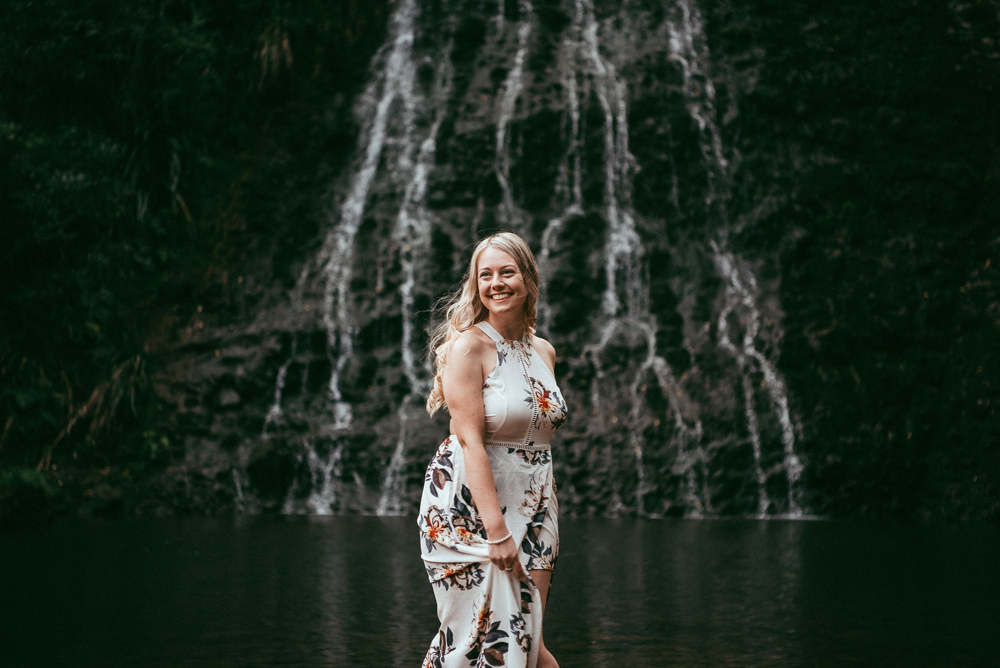 Karekare Falls  engagement session {Auckland pre-wedding photographer}