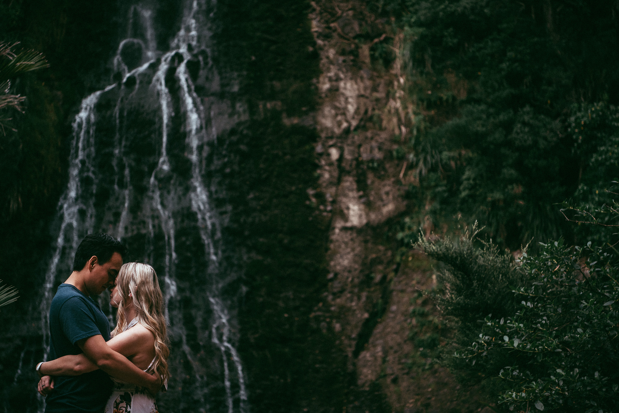 Karekare Falls - Piha Beach engagement session {Auckland pre-wedding photographer}