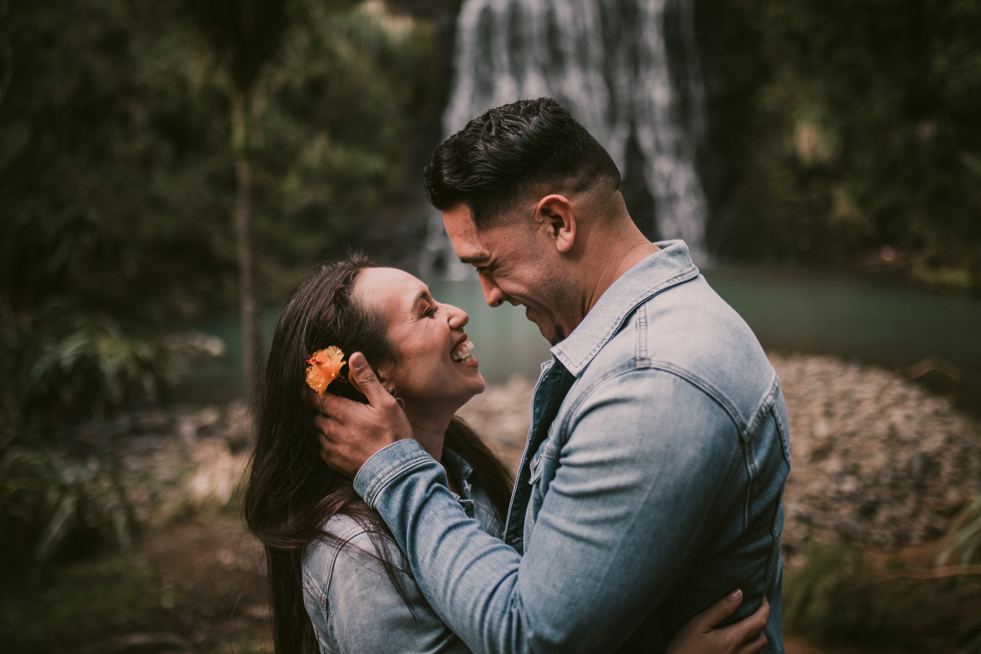 New Zealand pre-wedding photo shoot {Auckland engagement-wedding photographers}