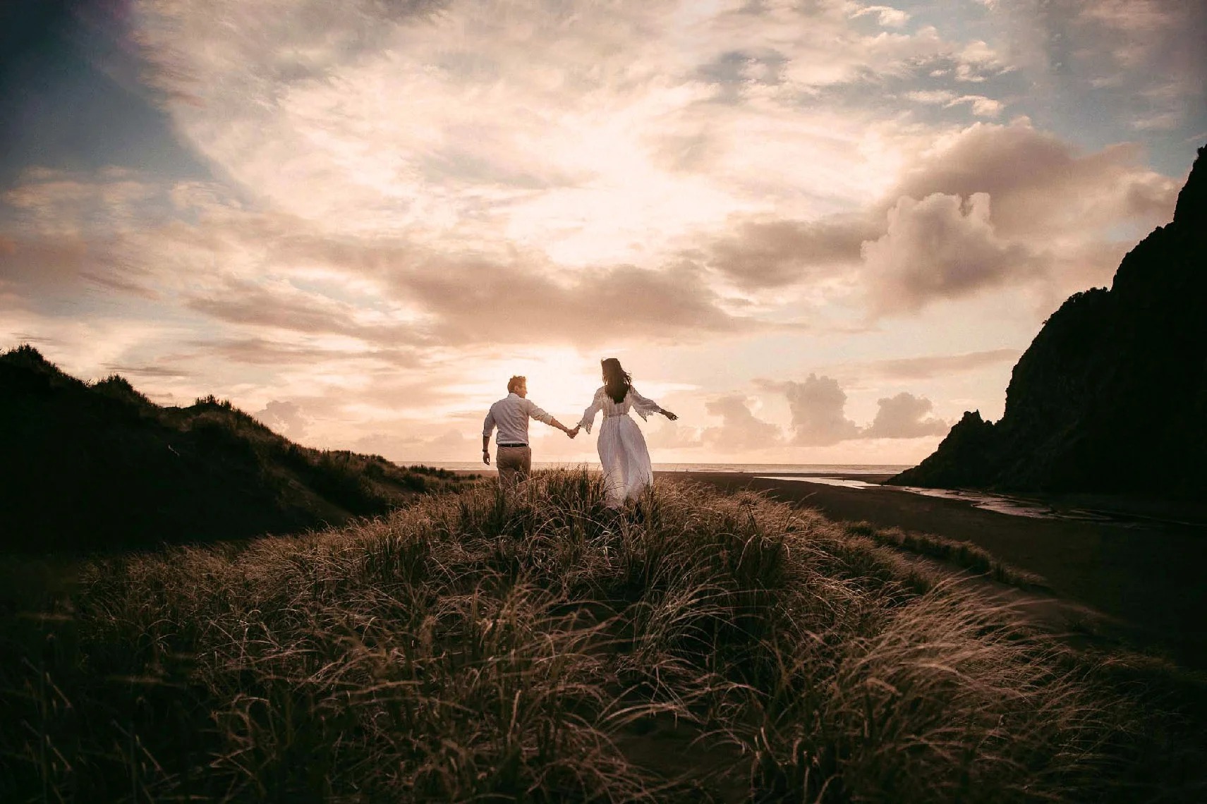 top 50 Best of the Best Destination Photo Contest Winner by Junebug Weddings - L & L {Auckland - New Zealand wedding photographer}