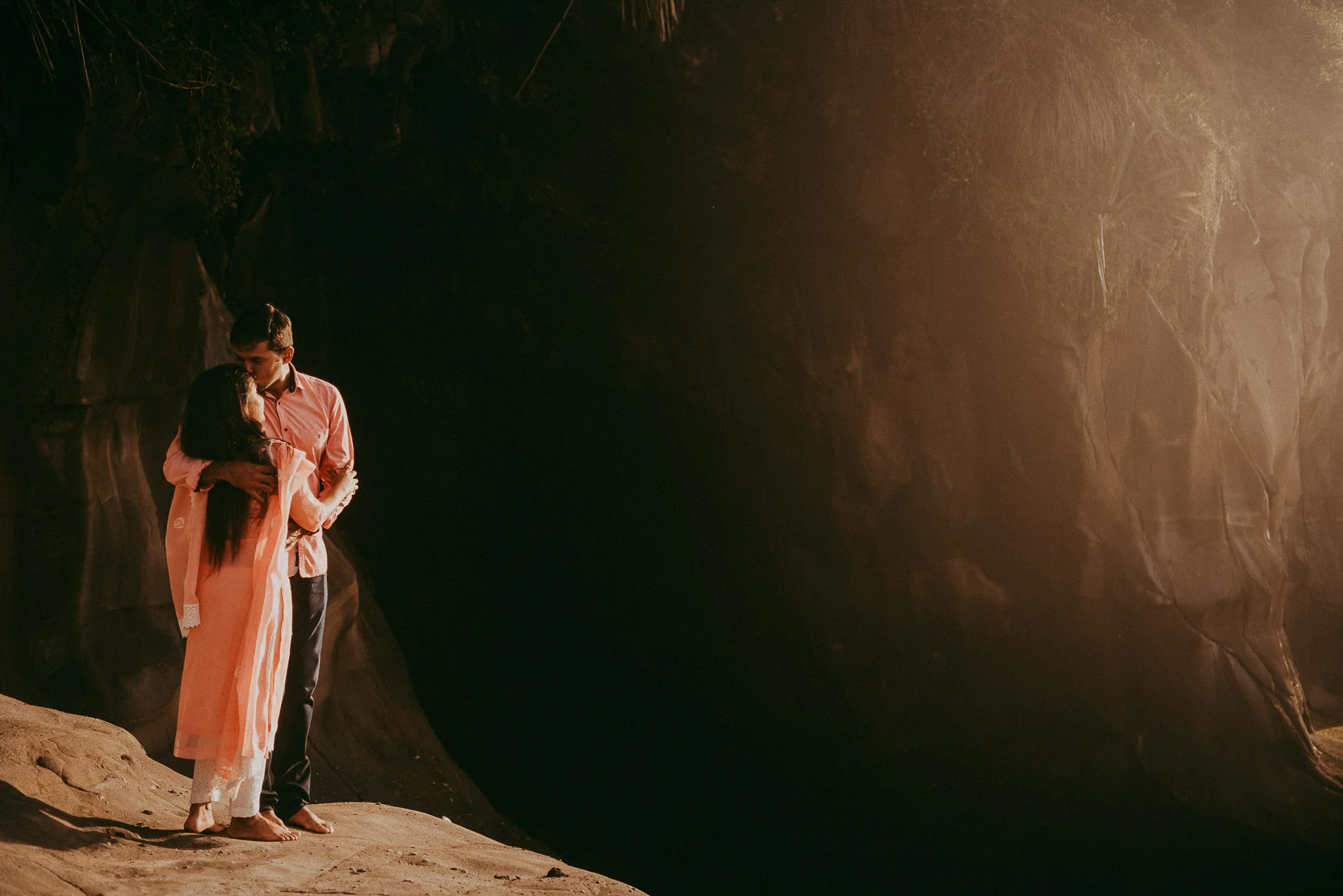 Muriwai Beach engagement session {Auckland wedding photographer}