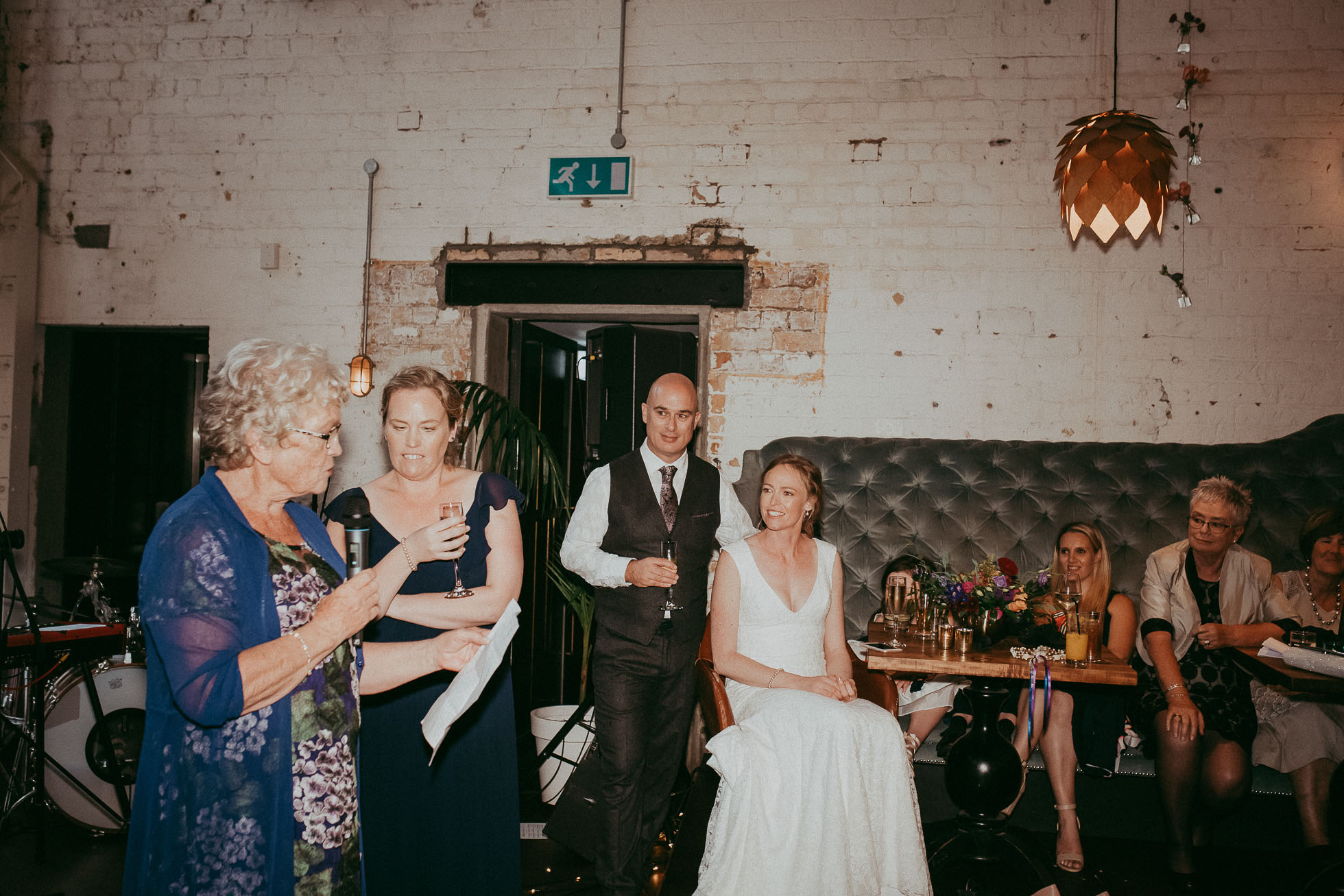 night reception - flash wedding photography - Auckland New Zealand photographers - Everybody's