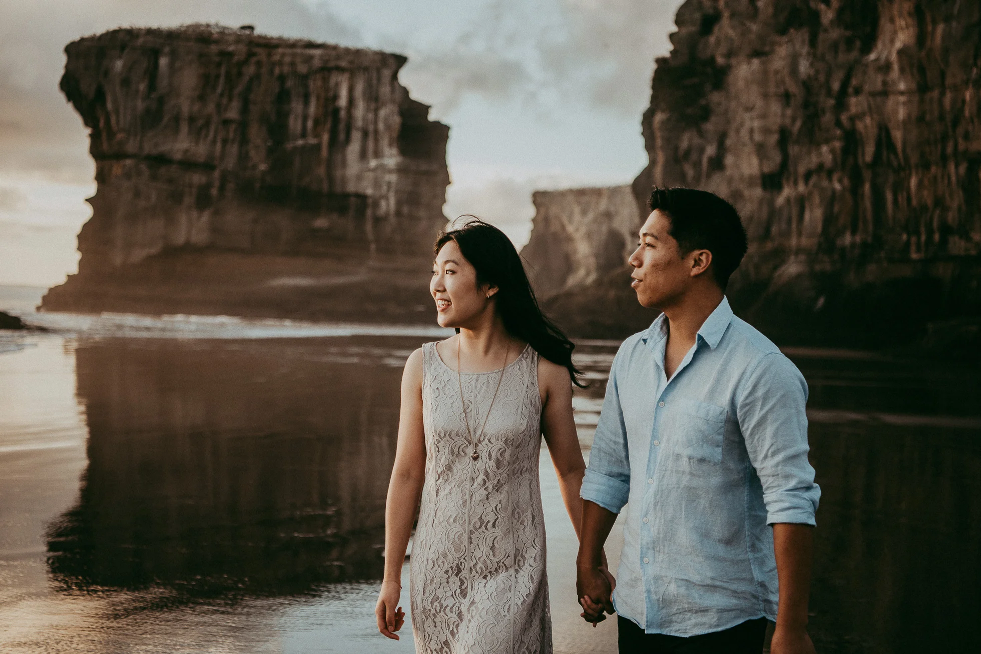 Auckland engagement photo shoot | weddings photographers