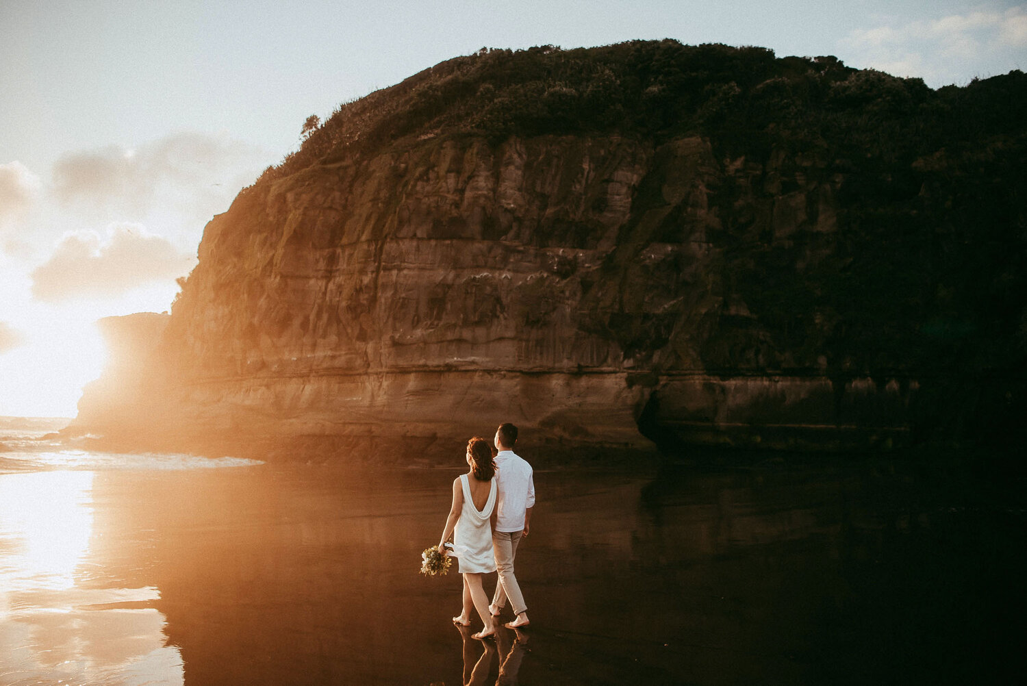 Engagement session sneak peek - Muriwai Beach {Auckland wedding photographers}