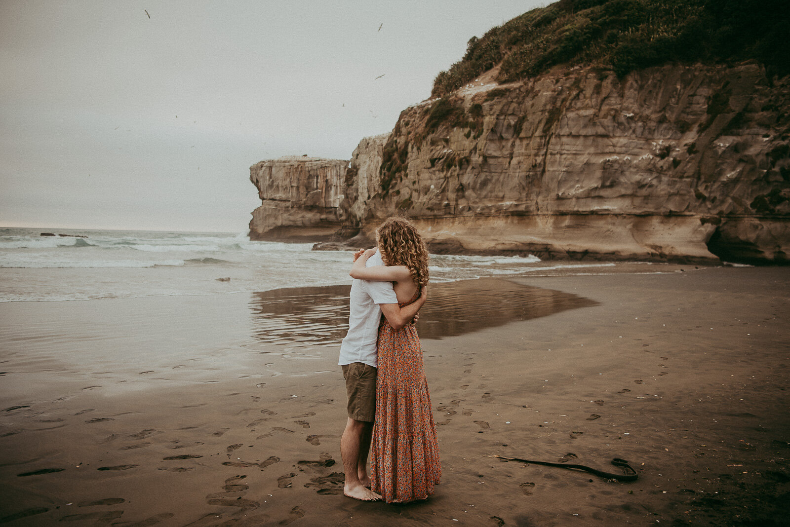 Muriwai Beach engagement session {Auckland wedding photographer}