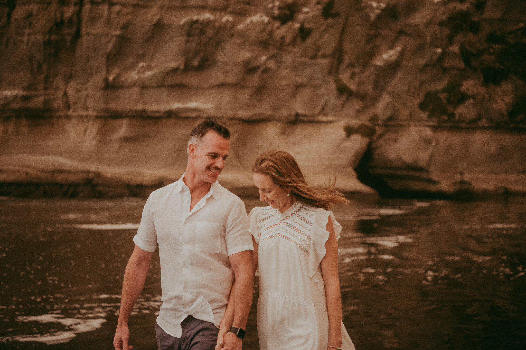 Muriwai Beach Engagement | Pre-Wedding Session {Auckland wedding photographers}